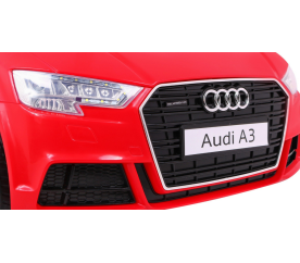 Audi A3 vozidlo Červená